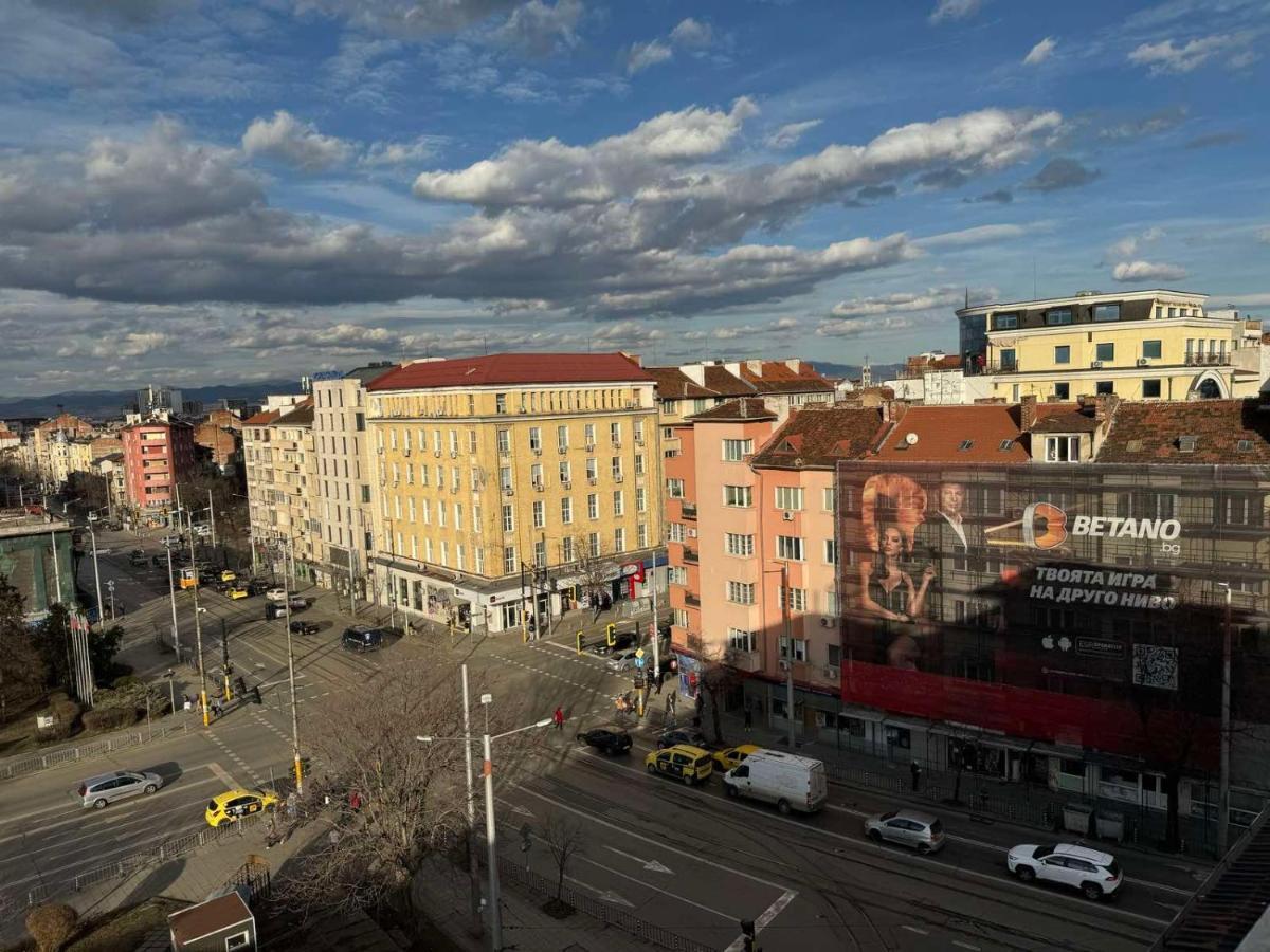 Central Plaza Hotel Sofia Luaran gambar